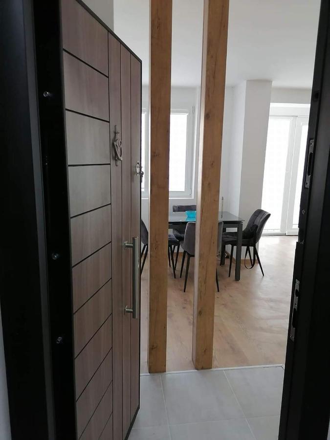 Bjanka Square Apartments Szkopje Kültér fotó