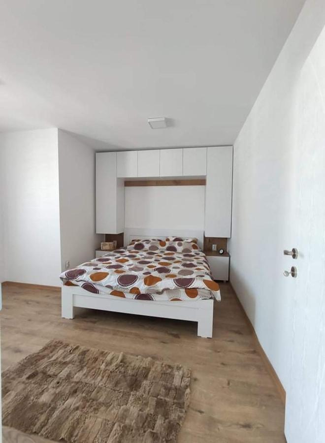 Bjanka Square Apartments Szkopje Kültér fotó
